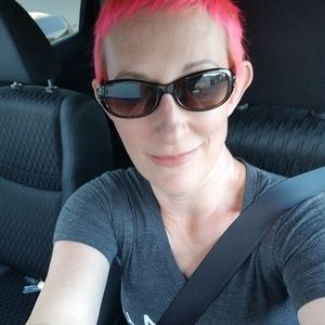 Meet your Posher, Christi